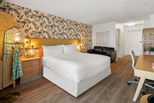 Best Western On The Bay Inn & Marina - image 33