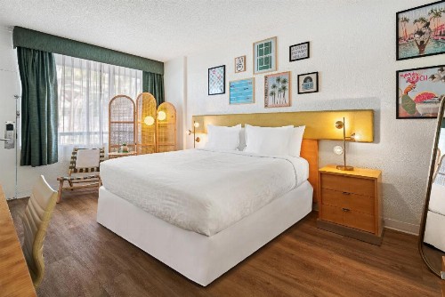Best Western On The Bay Inn & Marina - image 41