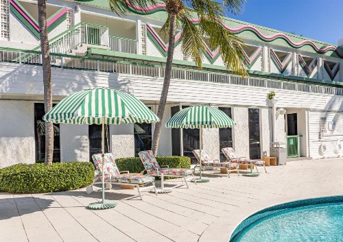 Best Western On The Bay Inn & Marina - image 6