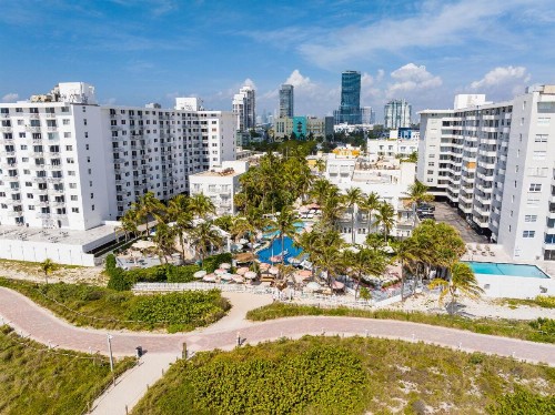 The Savoy Hotel & Beach Club - image 13