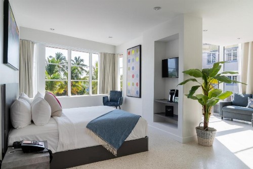 Clevelander Hotel - image 14