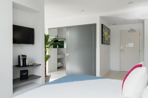 Clevelander Hotel - image 42