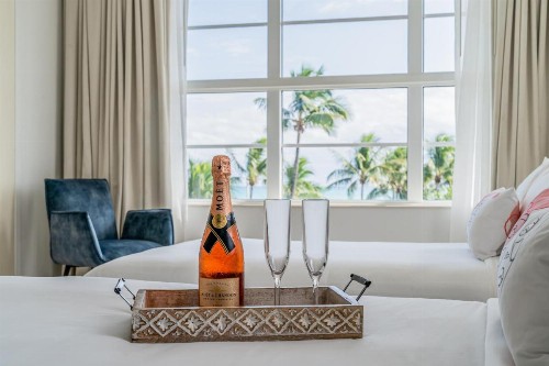 Clevelander Hotel - image 7