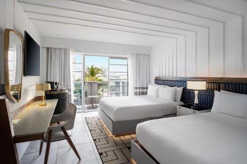 Cadillac Hotel & Beach Club Autograph Collection - image 16
