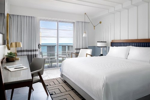 Cadillac Hotel & Beach Club Autograph Collection - image 3