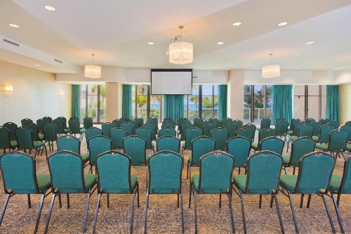 Holiday Inn Miami Beach-Oceanfront an IHG Hotel - image 42