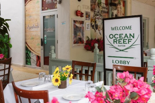 Ocean Reef Suites - image 13