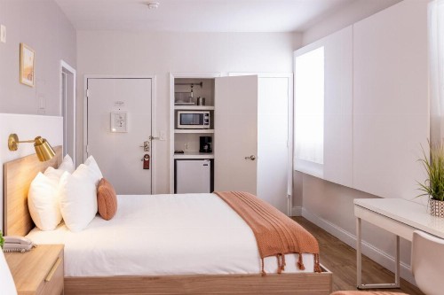 Riviere South Beach Hotel - image 3