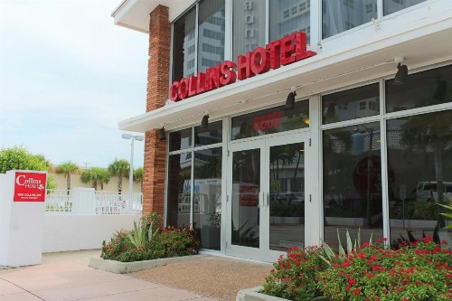 Collins Hotel - image 3