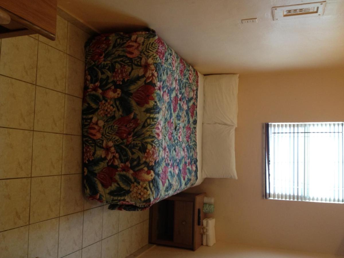 Collins Avenue Hostel - main image