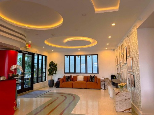 FBH Fashion Boutique Hotel - image 8