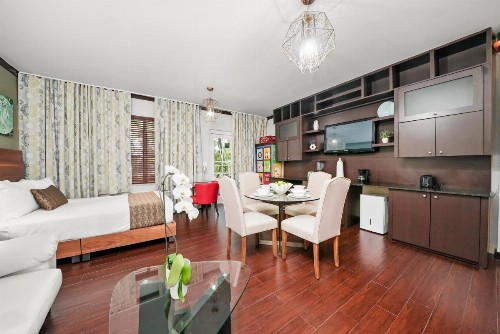 Tradewinds Apartment Hotel Miami Beach - image 25