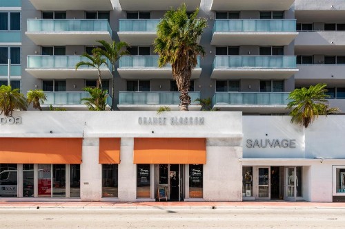 Boulan South Beach - image 29