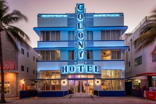 Colony Hotel - image 2