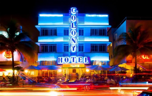 Colony Hotel - image 6