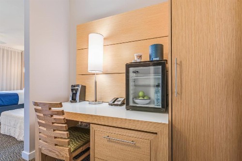 The Landon Bay Harbor-Miami Beach Ascend Hotel Collection - image 11