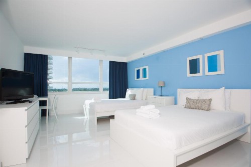 Design Suites Miami Beach - image 10
