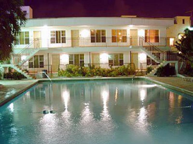 The Hall South Beach - image 5