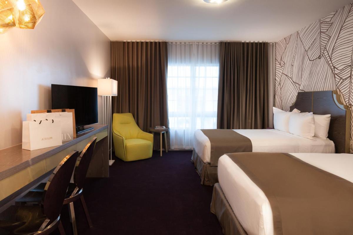 L Hotel - image 5