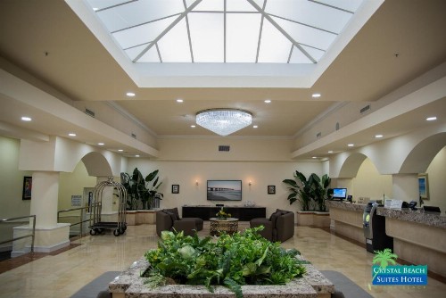 Crystal Beach Suites Oceanfront Hotel - image 7