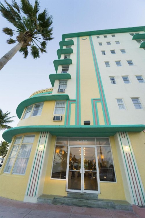 Broadmore Miami Beach