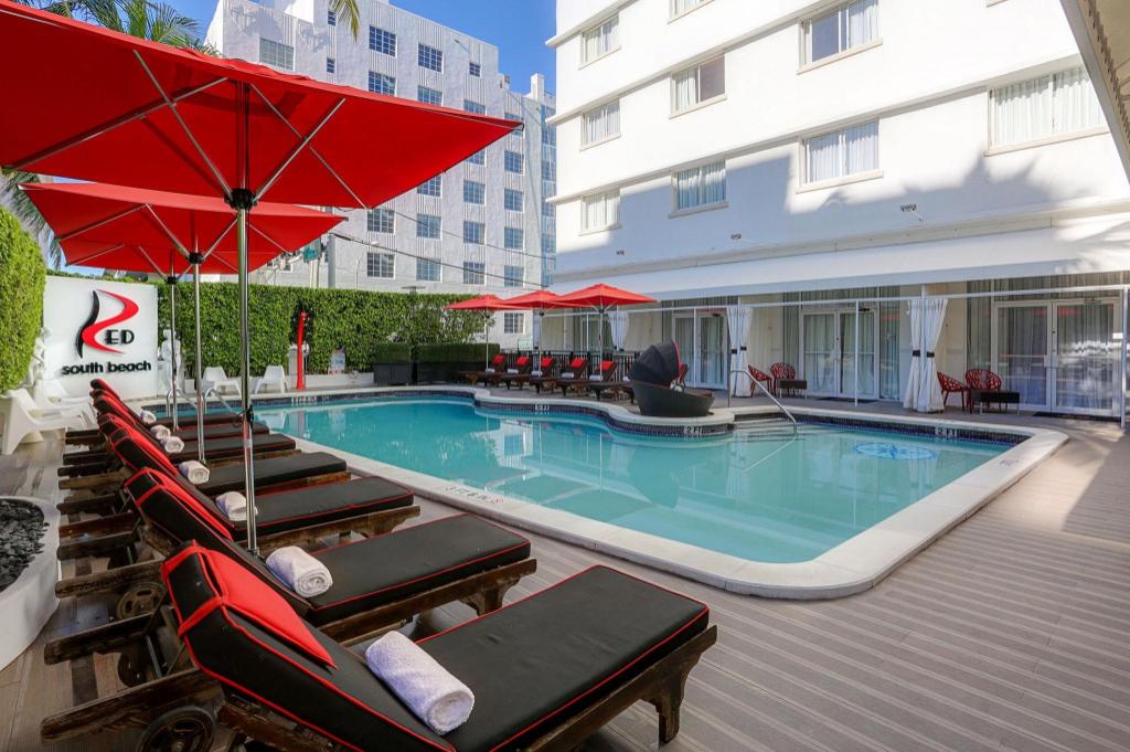 Red South Beach Hotel - main image