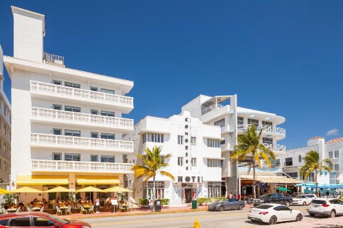 Congress Suites at the Strand - image 8
