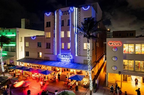 Beacon South Beach Hotel - image 3