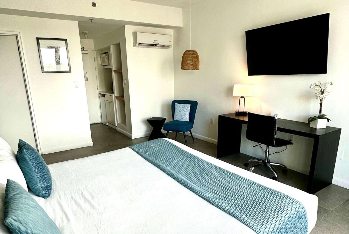 Mimosa Hotel - image 2