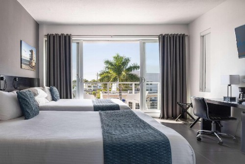 Mimosa Hotel - image 22