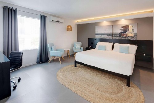 Mimosa Hotel - image 8