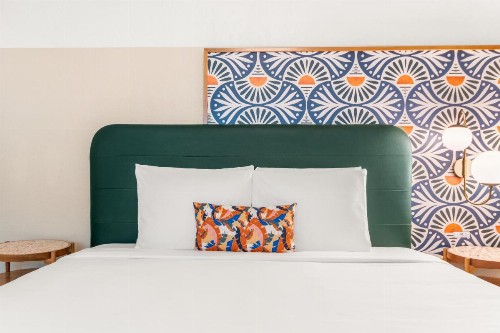 South Beach Plaza Hotel - image 15