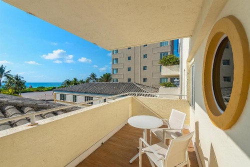 Hotel Ocean - image 6
