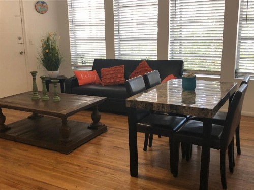 Beach Place Hotel - image 14