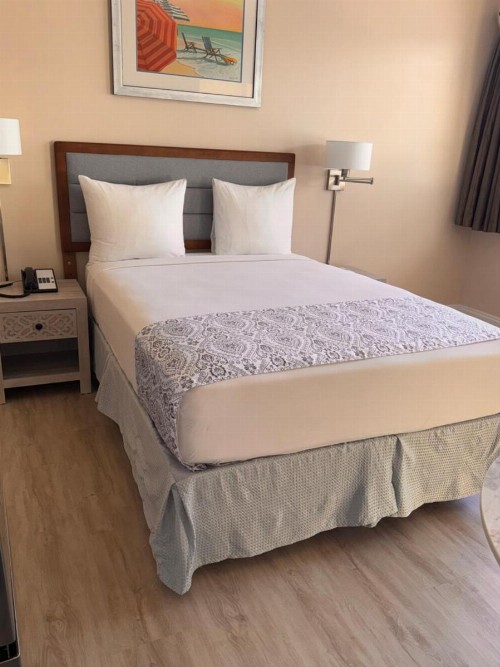 Beach Place Hotel - image 15