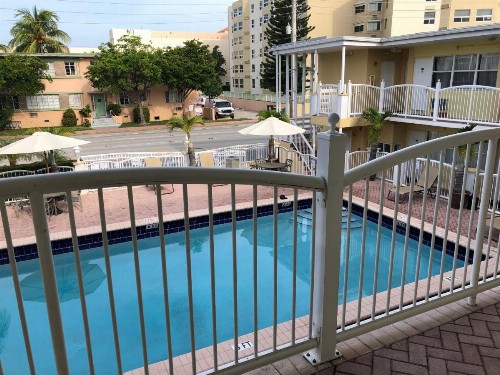 Beach Place Hotel - image 28