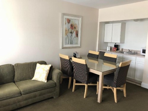 Beach Place Hotel - image 39