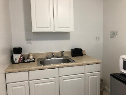 Beach Place Hotel - image 48