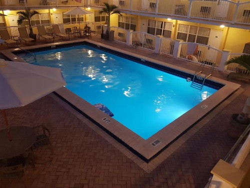 Beach Place Hotel - image 50