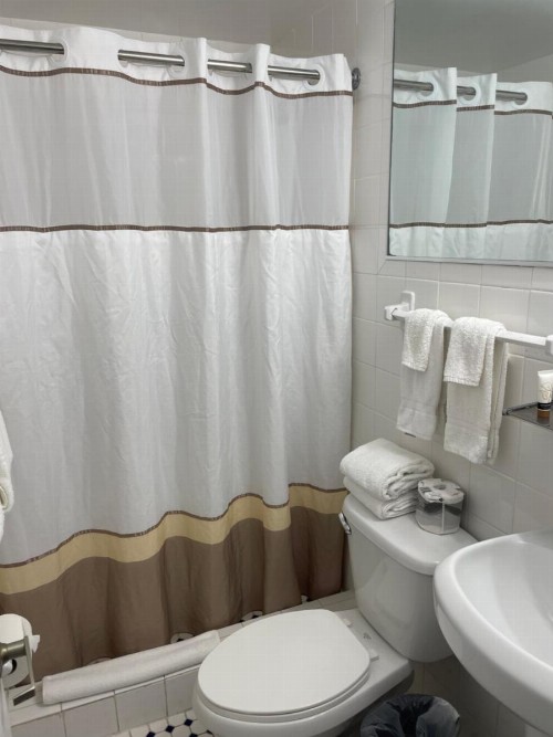 Beach Place Hotel - image 9