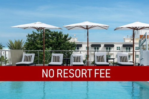 Nassau Suite Hotel - image 37