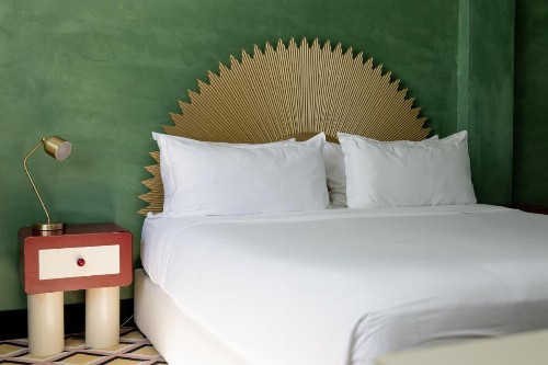 Crest Hotel Suites - image 28