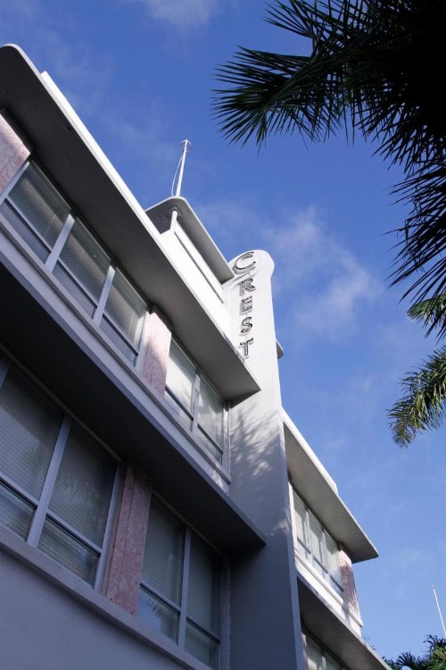 Crest Hotel Suites - image 29