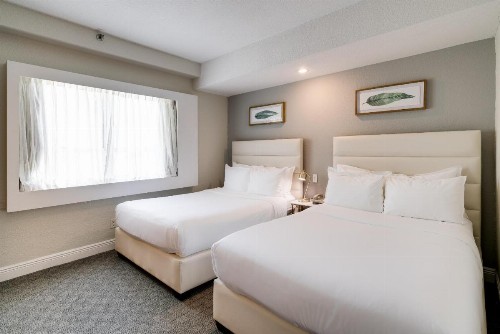 Crest Hotel Suites - image 47
