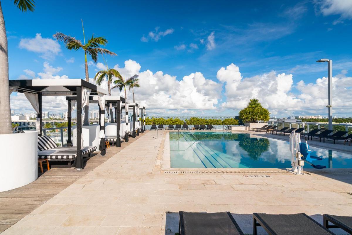 South Beach Hotel - main image
