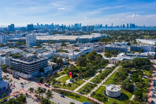South Beach Hotel - image 19