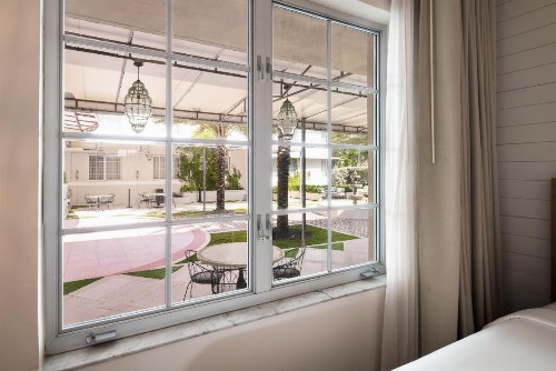 South Beach Hotel - image 44