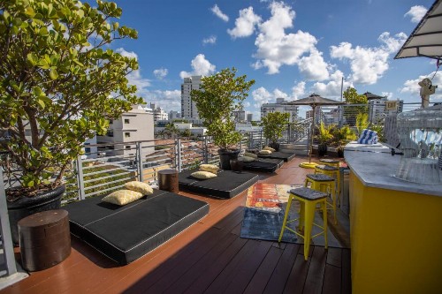 Riviera Suites - image 14
