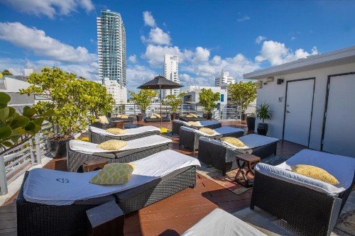 Riviera Suites - image 20