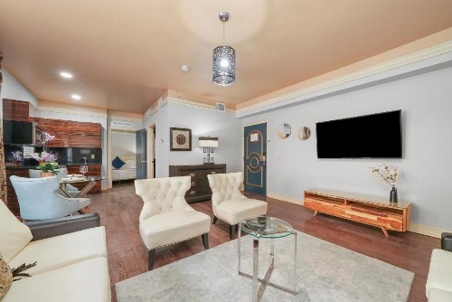 Riviera Suites - image 27